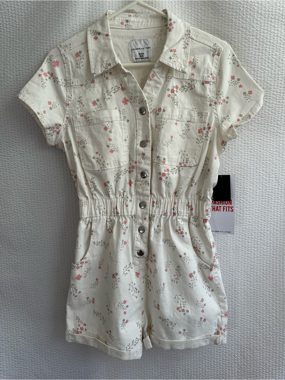 Celebrity Pink Floral Romper White Pink Juniors Size Small NWT